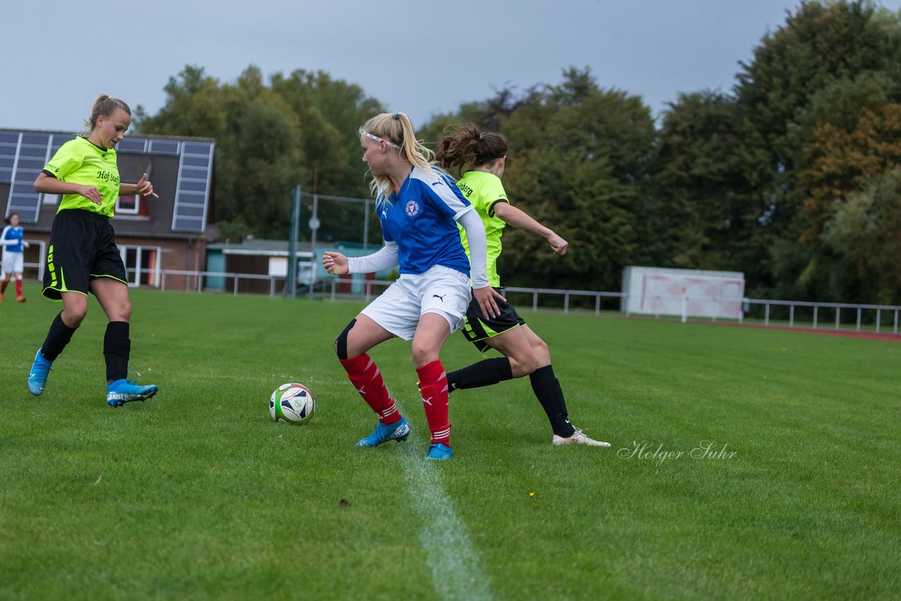 Bild 169 - B-Juniorinnen TSV Schoenberg - Holstein Kiel : Ergebnis: 0:23